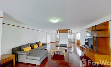 For rent 3 bedrooms condo in Watthana, Bangkok