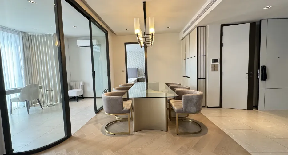 À louer 3 chambres condo à Watthana, Bangkok