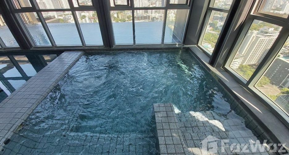 Wohnung zur Miete mit 2 Zimmer in Khlong Toei, Bangkok