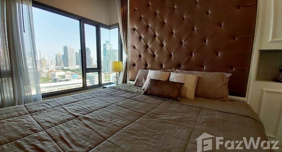 Condo en alquiler de 2 habitaciones en Khlong Toei, Bangkok