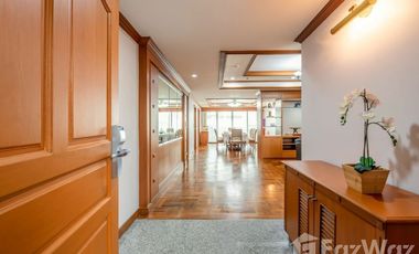 Wohnung zur Miete mit 3 Zimmer in Watthana, Bangkok