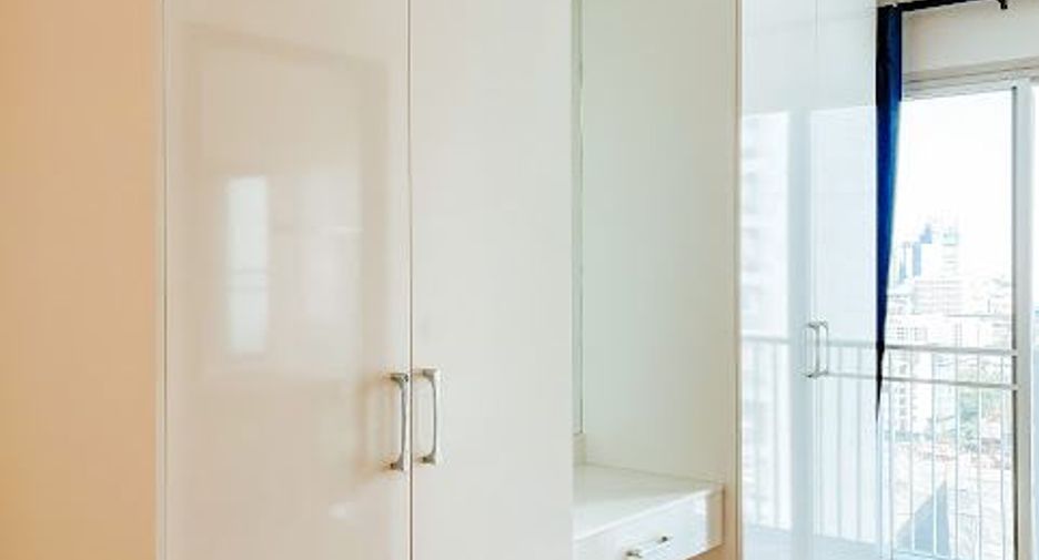 Wohnung zur Miete mit 2 Zimmer in Watthana, Bangkok