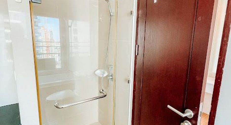 Wohnung zur Miete mit 2 Zimmer in Watthana, Bangkok