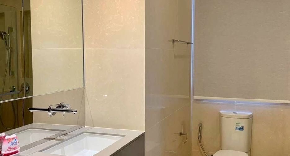 For rent 2 bedrooms condo in Watthana, Bangkok