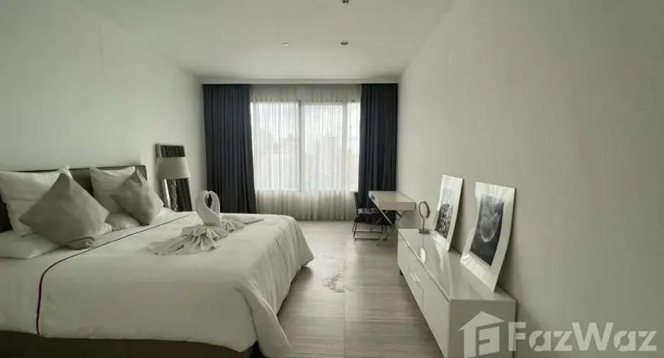 Condo en alquiler de 2 habitaciones en Pathum Wan, Bangkok