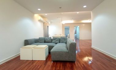 Wohnung zur Miete mit 3 Zimmer in Khlong Toei, Bangkok