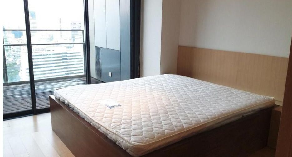 For rent 2 bedrooms condo in Sathon, Bangkok