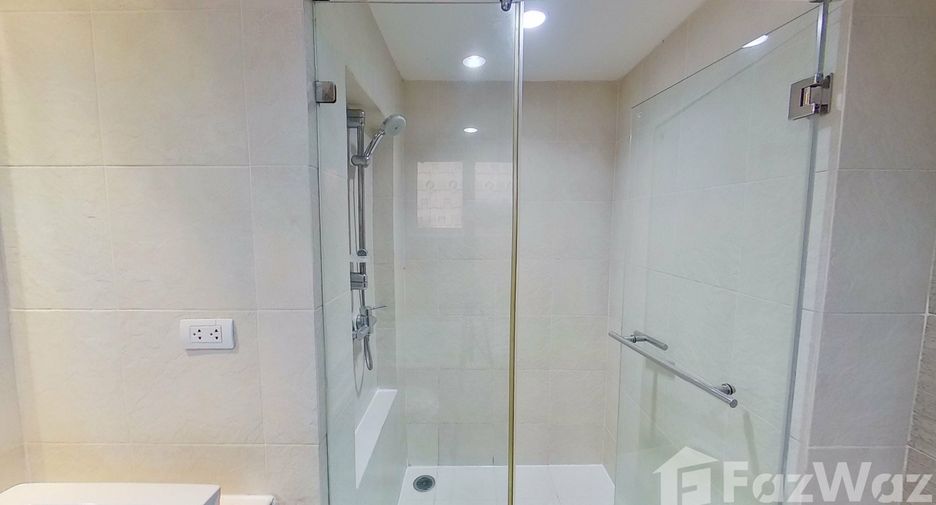 Wohnung zur Miete mit 3 Zimmer in Watthana, Bangkok