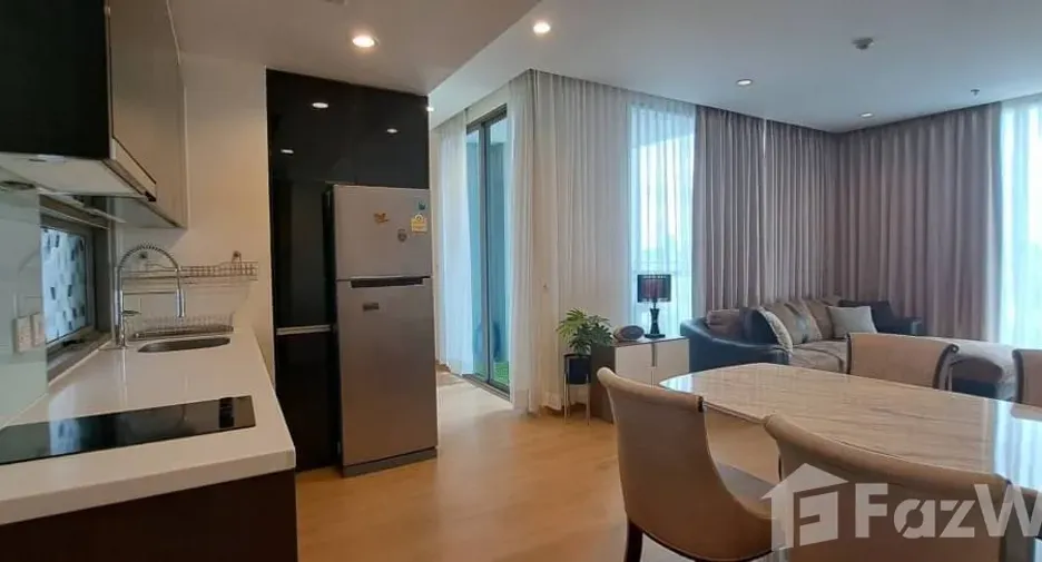 For rent 2 bedrooms condo in Yan Nawa, Bangkok