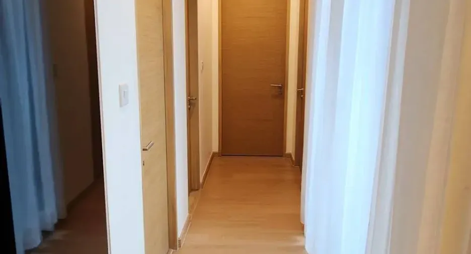 For rent 2 bedrooms condo in Yan Nawa, Bangkok