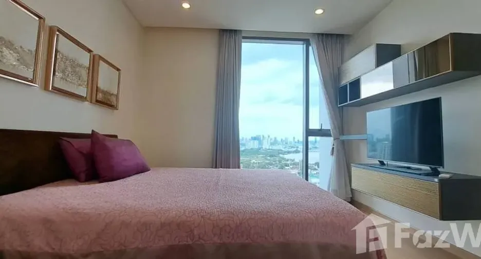 For rent 2 bedrooms condo in Yan Nawa, Bangkok
