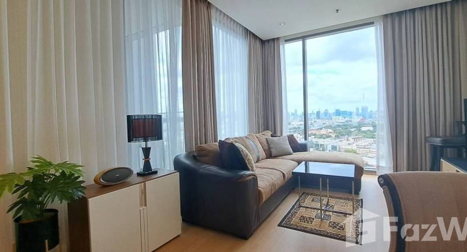 For rent 2 bedrooms condo in Yan Nawa, Bangkok