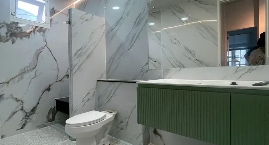 For rent 5 bedrooms house in Watthana, Bangkok