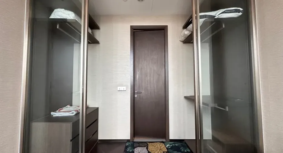 Wohnung zum Kauf mit 1 Zimmer in Khlong Toei, Bangkok