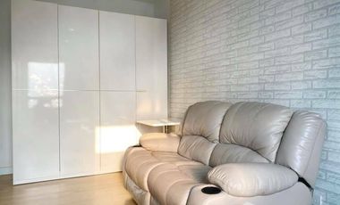 Wohnung zur Miete mit Studio in Sathon, Bangkok