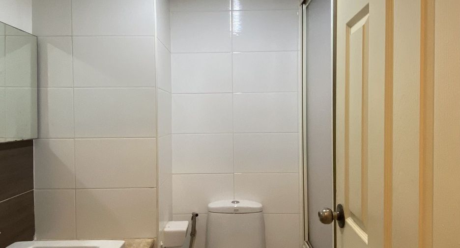 À louer 1 chambre condo à Watthana, Bangkok