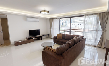 Apartamento en alquiler de 3 habitaciones en Khlong Toei, Bangkok