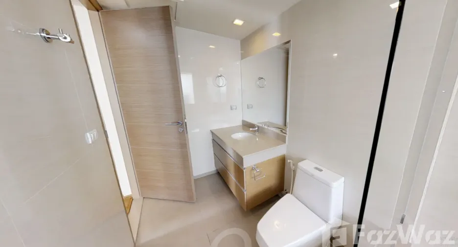 Apartamento en alquiler de 3 habitaciones en Khlong Toei, Bangkok