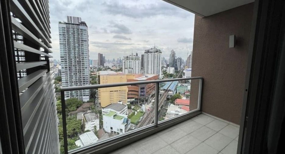 For rent 1 bed condo in Khlong Toei, Bangkok