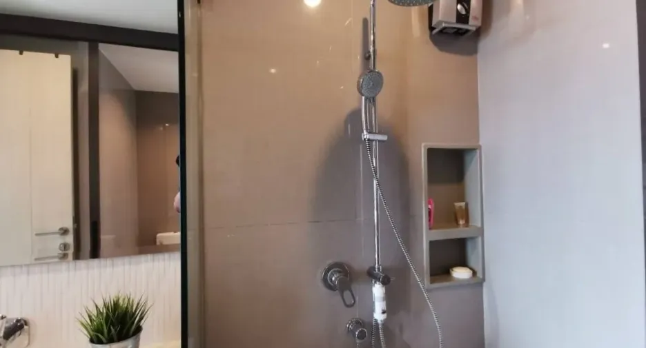Condo en alquiler de 1 habitaciones en Khlong Toei, Bangkok