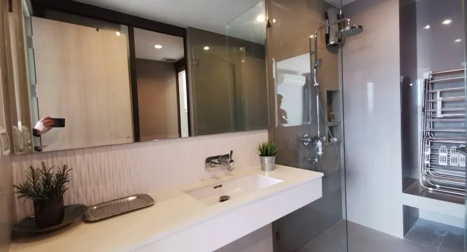 Wohnung zur Miete mit 1 Zimmer in Khlong Toei, Bangkok