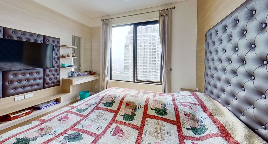 Аренда 2 спальни кондо в Щаттхана, Бангкок