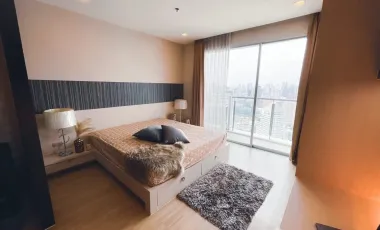 À louer studio condo à Khlong Toei, Bangkok