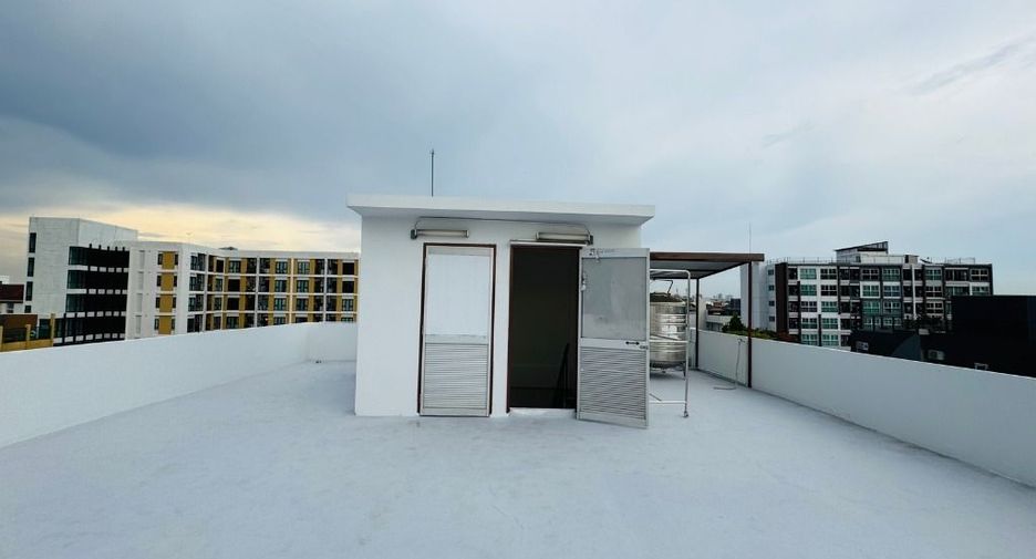 For rent 1 bed retail Space in Huai Khwang, Bangkok