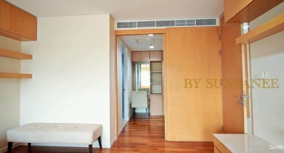 Condo en alquiler de 2 habitaciones en Sathon, Bangkok