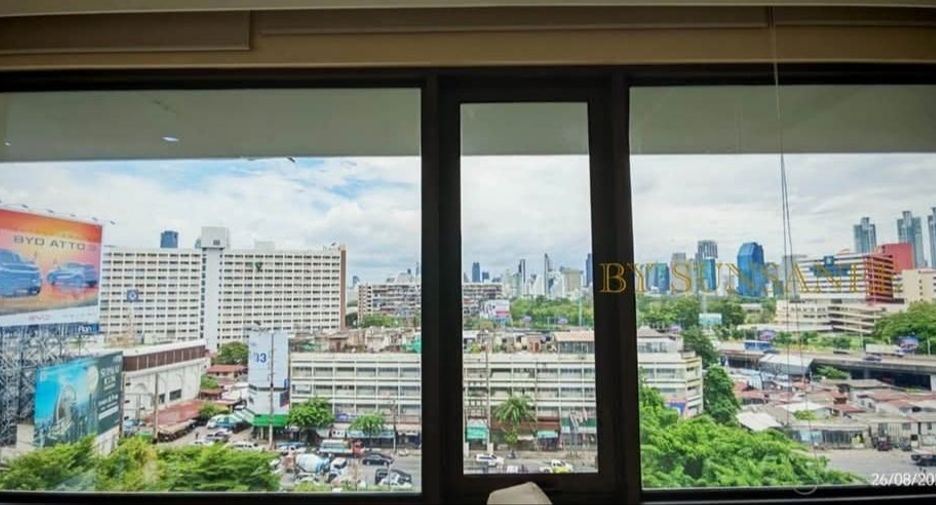 Condo en alquiler de 2 habitaciones en Sathon, Bangkok