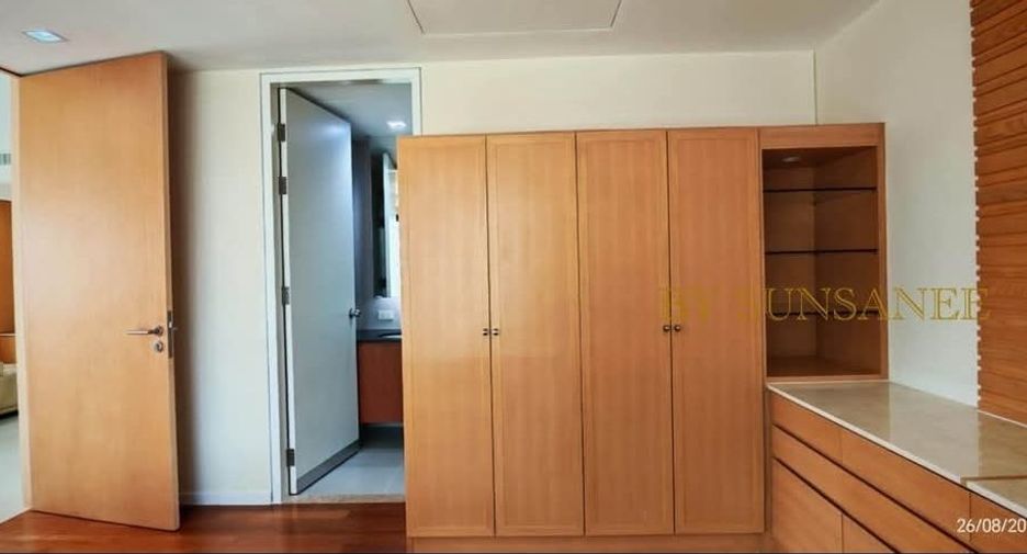 Condo en alquiler de 2 habitaciones en Sathon, Bangkok