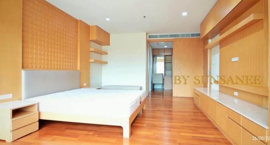 Condo en alquiler de 2 habitaciones en Sathon, Bangkok