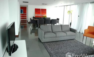Condo en alquiler de 3 habitaciones en Sathon, Bangkok