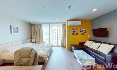 For rent studio condo in Pathum Wan, Bangkok