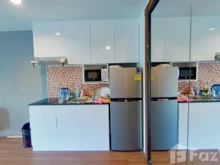 Wohnung zur Miete mit Studio in Pathum Wan, Bangkok