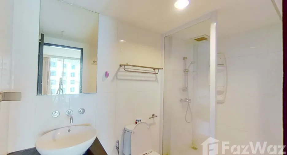 Wohnung zur Miete mit Studio in Pathum Wan, Bangkok