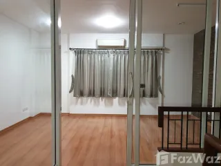 出租 3 卧室 联排别墅 在 Lak Si, 曼谷