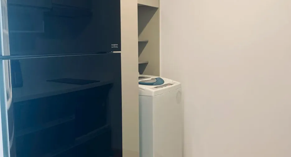 For rent 2 bedrooms condo in Yan Nawa, Bangkok