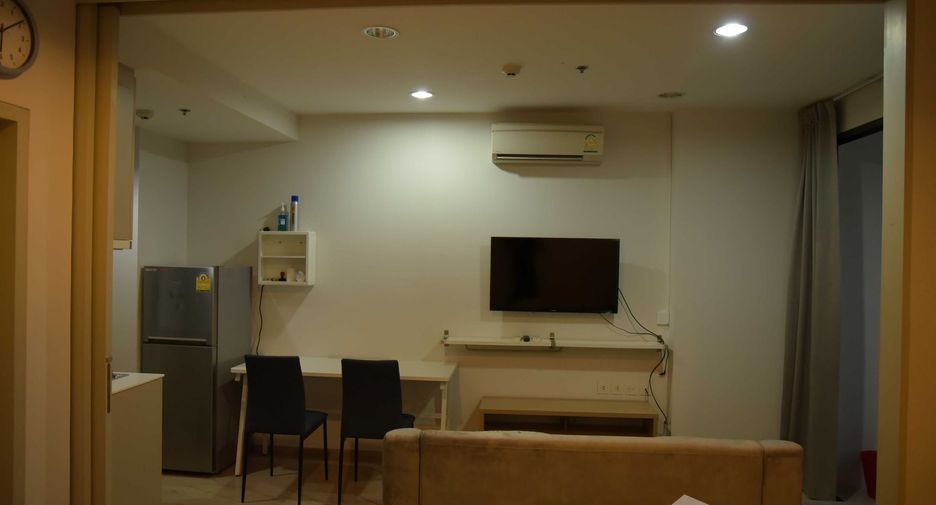 For rent 1 bed condo in Ratchathewi, Bangkok