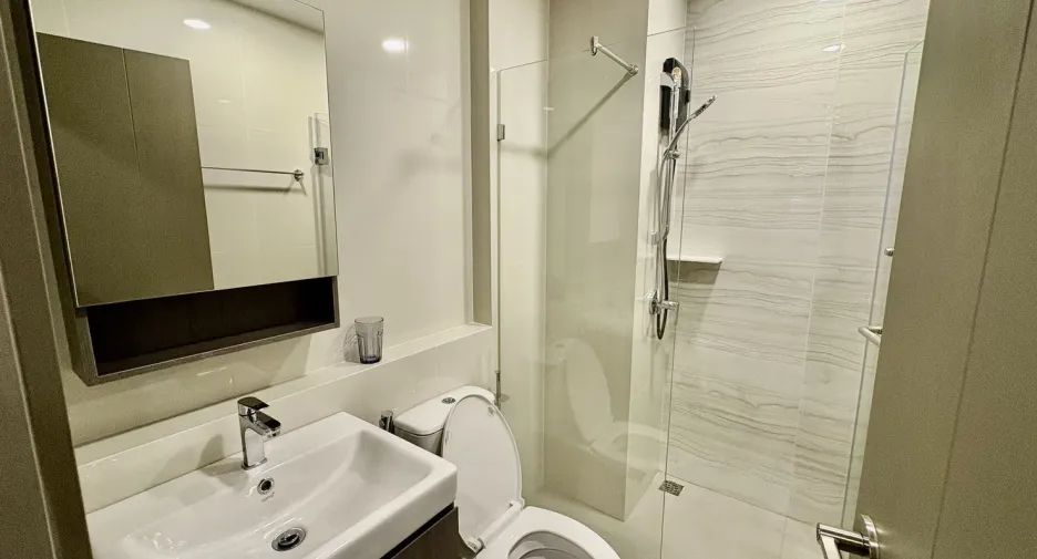 Wohnung zur Miete mit 1 Zimmer in Phra Khanong, Bangkok