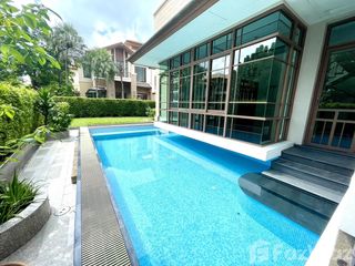 Villa en alquiler de 4 habitaciones en Watthana, Bangkok