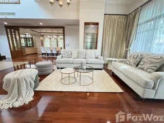Villa en alquiler de 4 habitaciones en Watthana, Bangkok