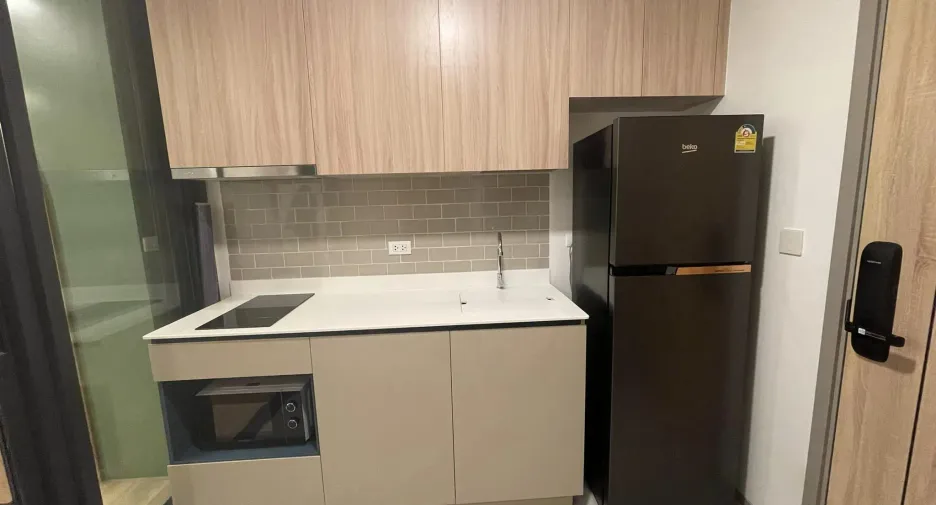 For rent 1 bed condo in Ratchathewi, Bangkok