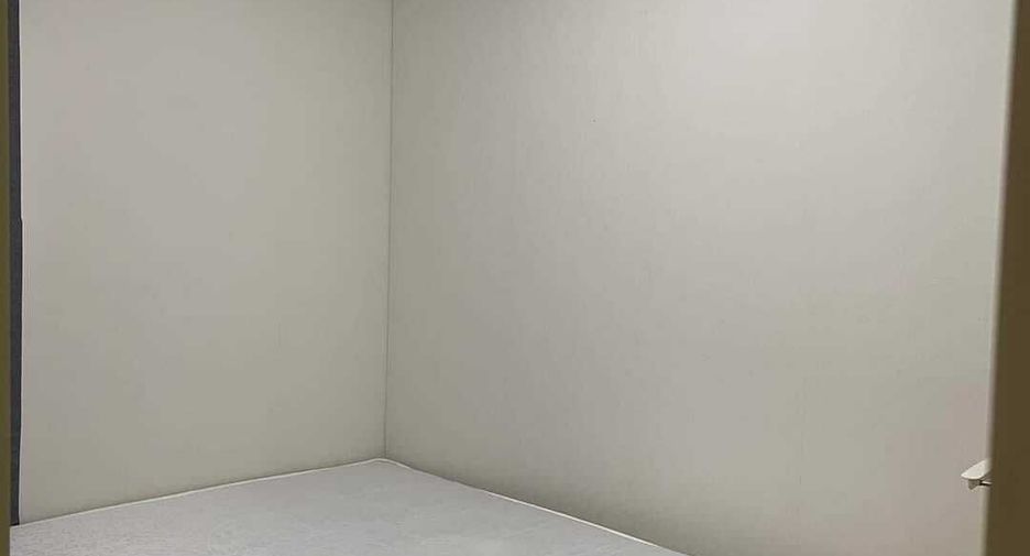 Wohnung zur Miete mit 2 Zimmer in Huai Khwang, Bangkok