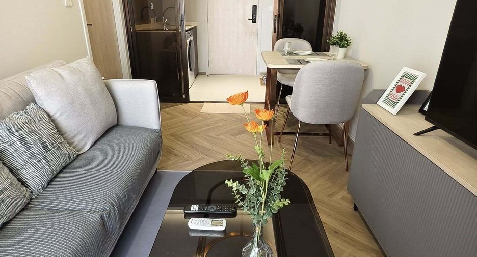 For rent 1 bed condo in Watthana, Bangkok