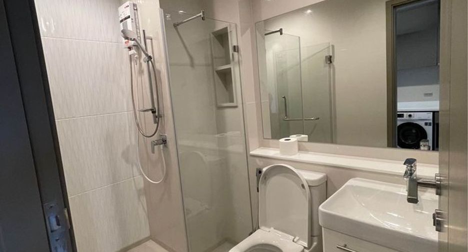 For rent 1 bed condo in Huai Khwang, Bangkok