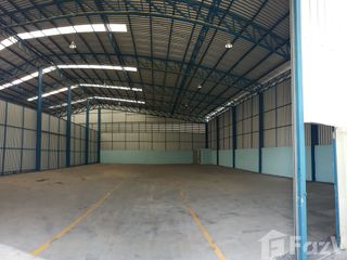 出租 公寓 独立屋 在 Lat Krabang, 曼谷