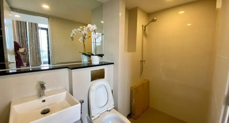 Condo en alquiler de 1 habitaciones en Sathon, Bangkok