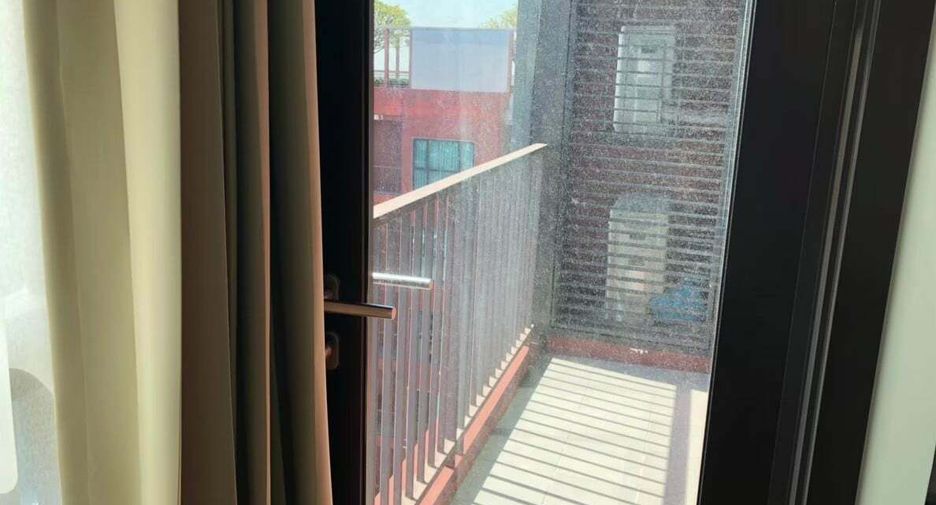 Wohnung zur Miete mit 2 Zimmer in Khlong Toei, Bangkok
