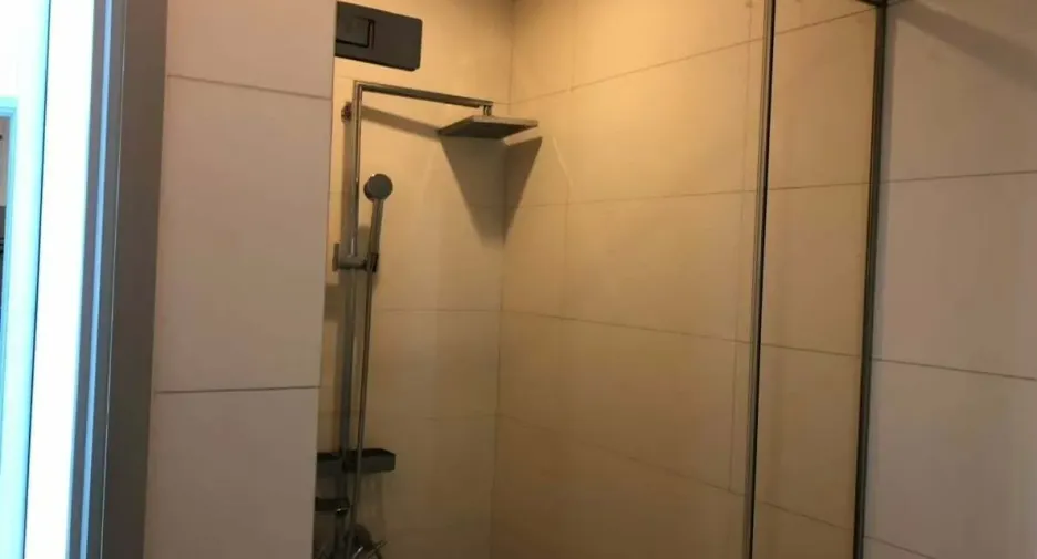 Wohnung zur Miete mit 2 Zimmer in Khlong Toei, Bangkok